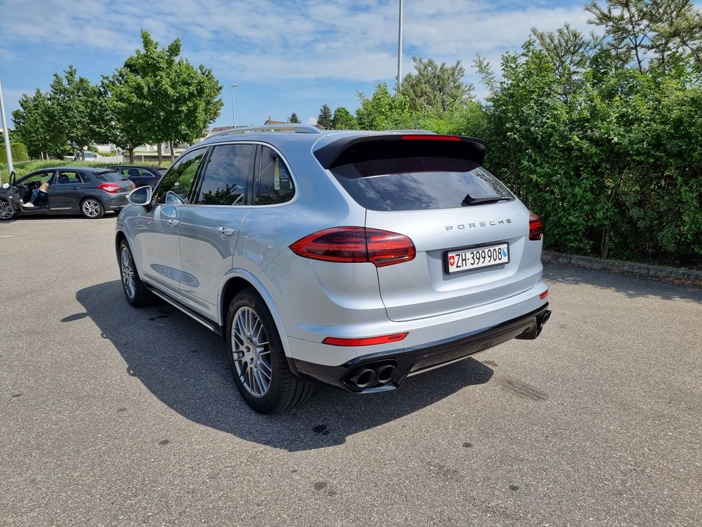 PORSCHE Cayenne S Diesel-image-5