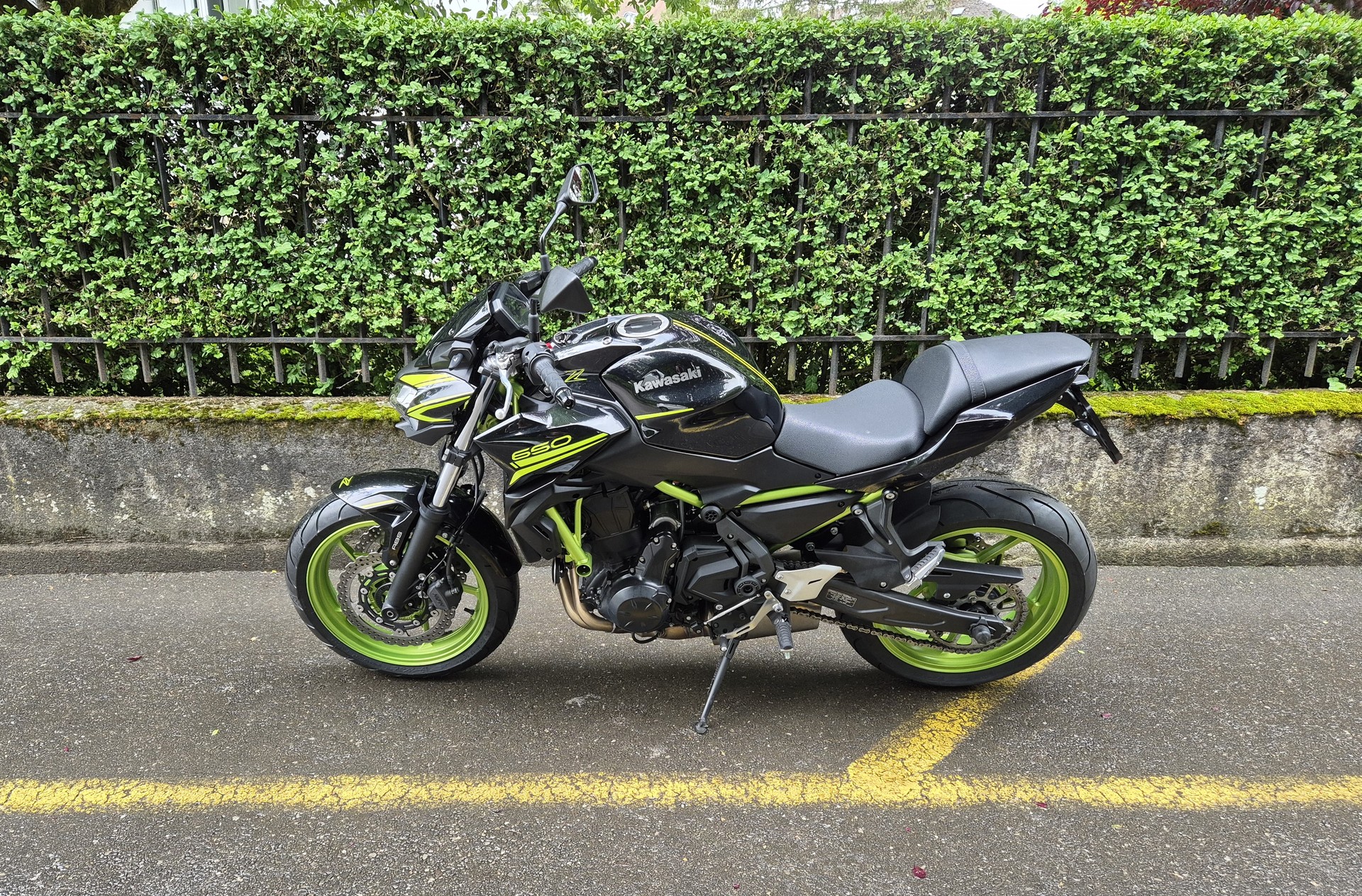 KAWASAKI Z 650-image-1