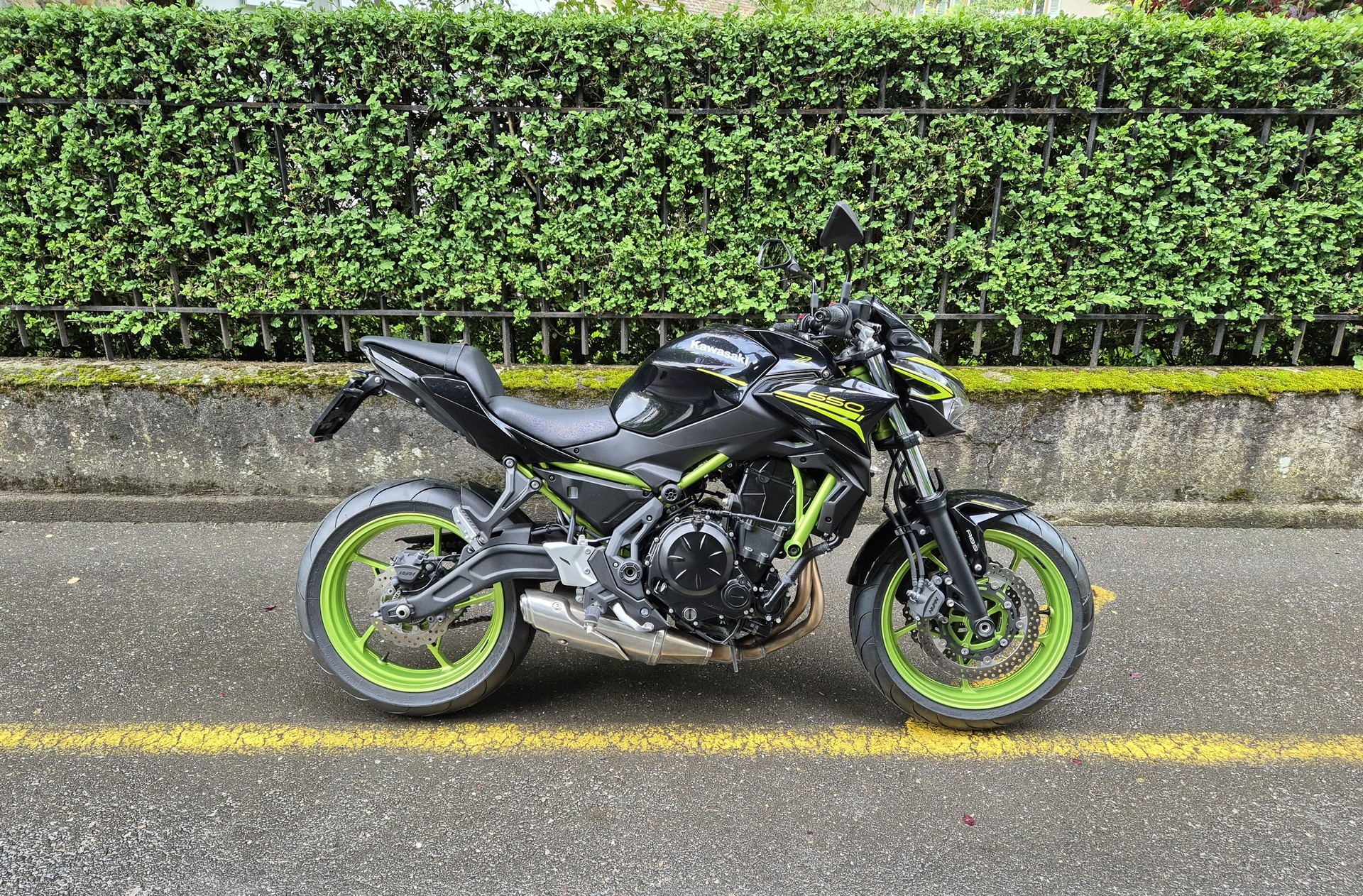 KAWASAKI Z 650