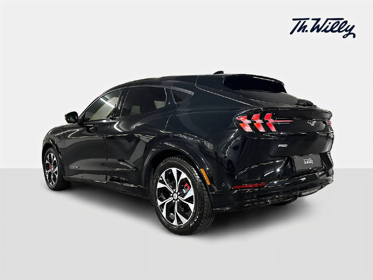 FORD Mustang Mach-E Premium AWD-showroom-element-2