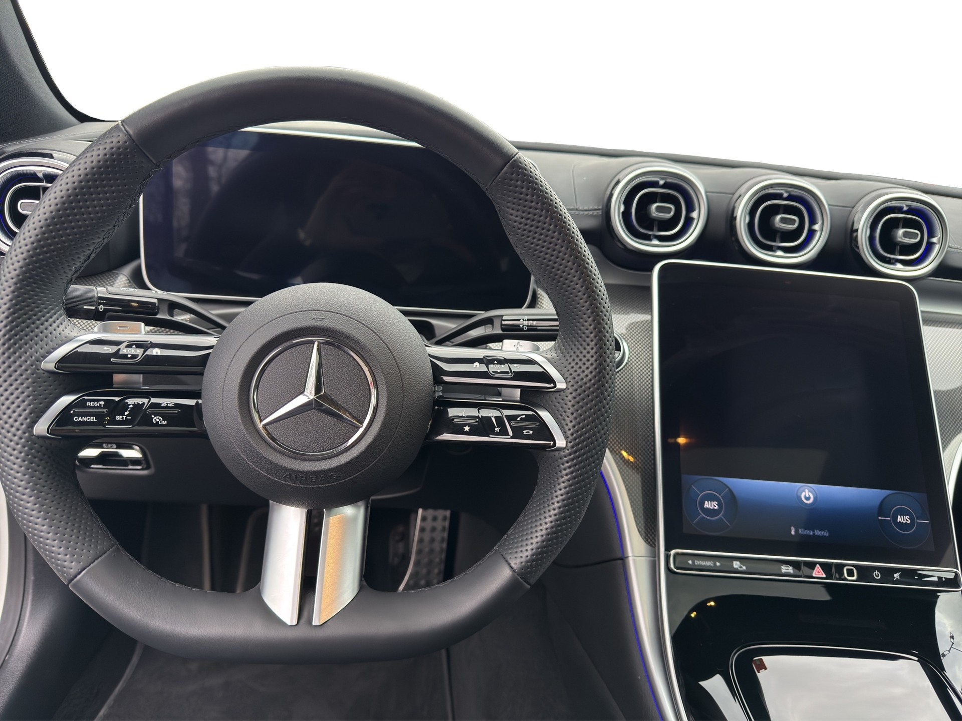 MERCEDES-BENZ CLE 300 Coupé 4Matic 9G-Tronic-image-11