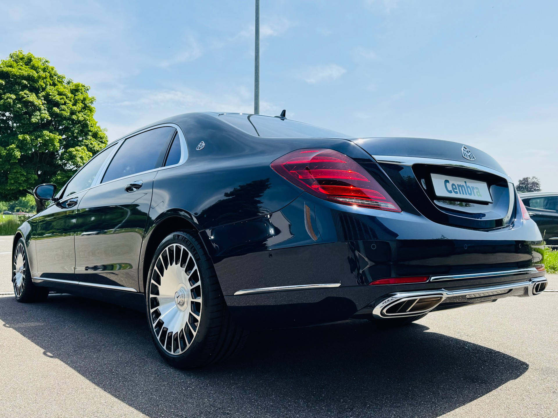 MERCEDES-BENZ S 560 Maybach Exclusive 4Matic 9G-Tronic First Class-image-4