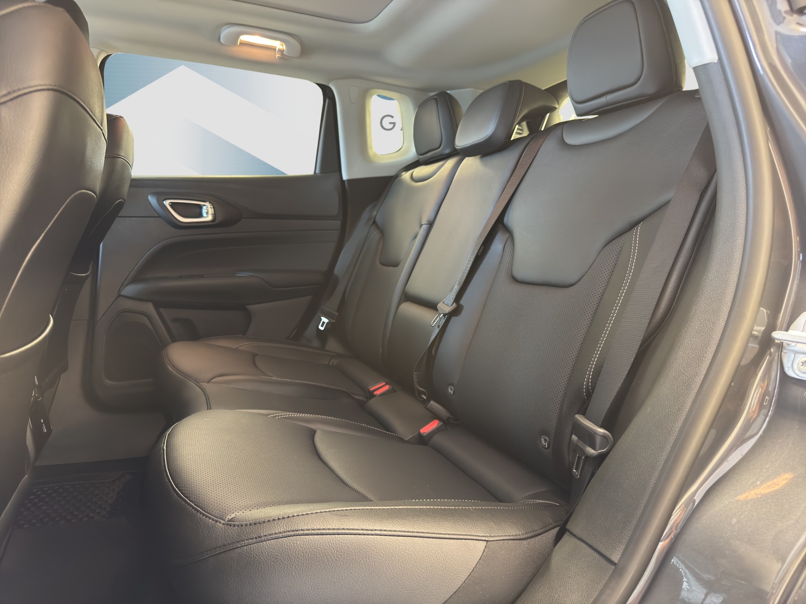 JEEP COMPASS 1.3 Summit 4xe-image-7
