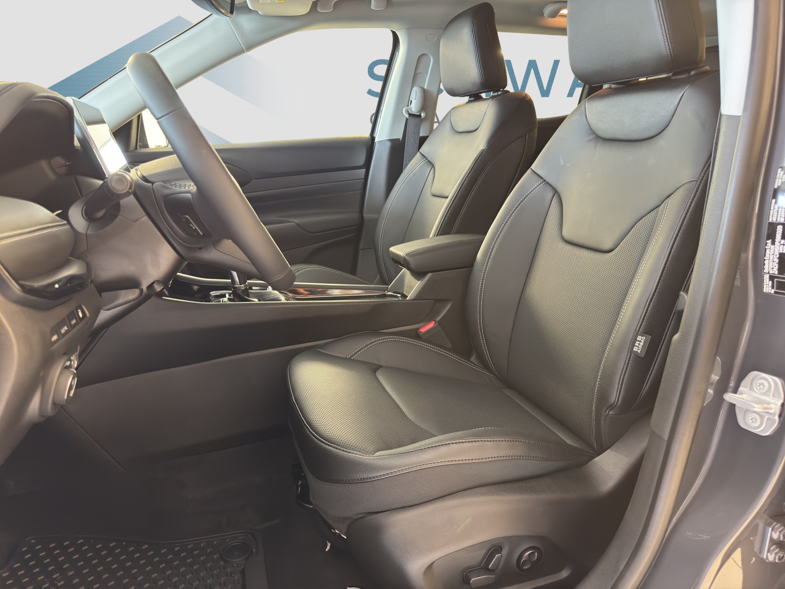 JEEP COMPASS 1.3 Summit 4xe-image-8