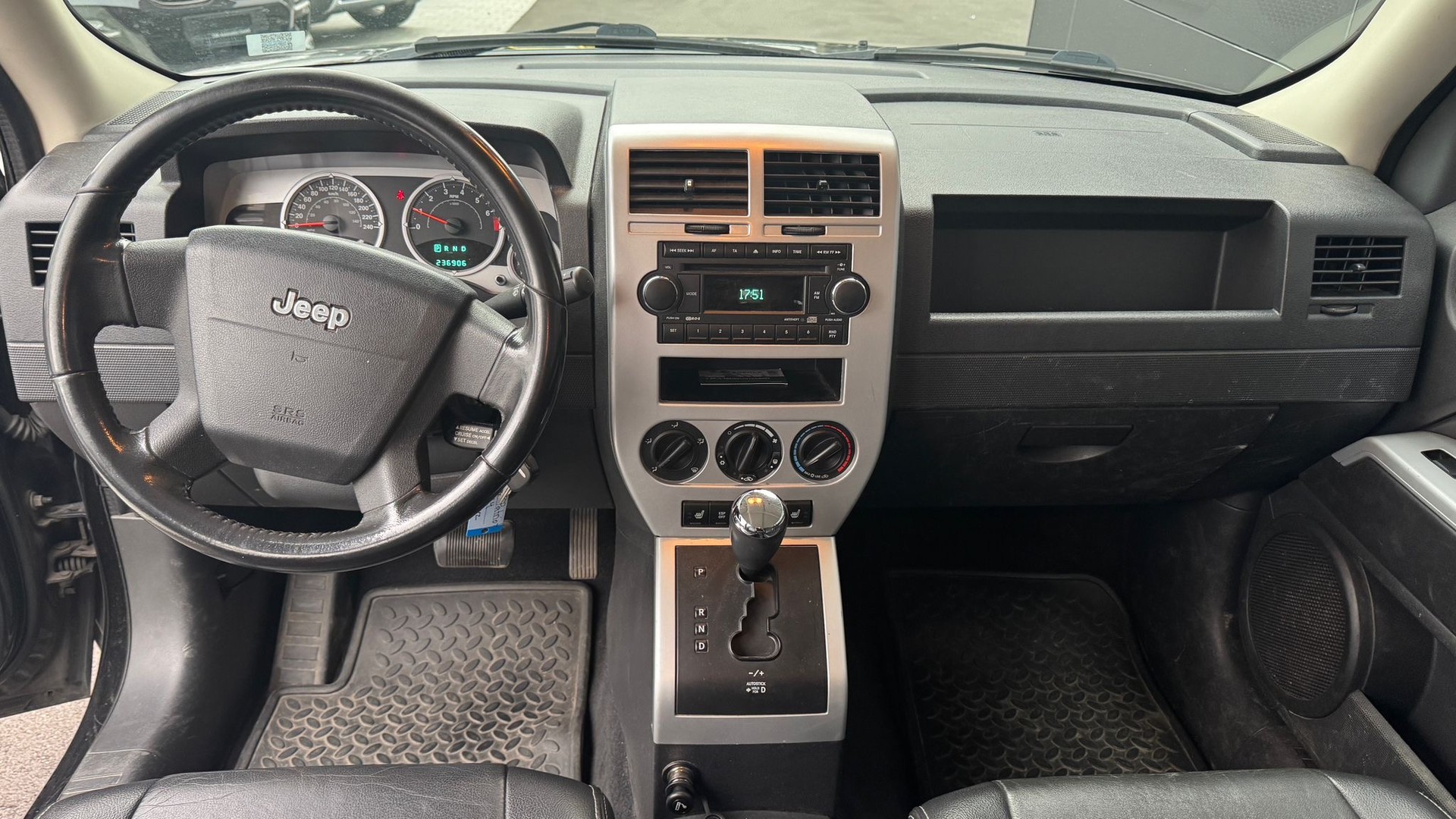 JEEP Patriot 2.4 Limited CVT-image-7