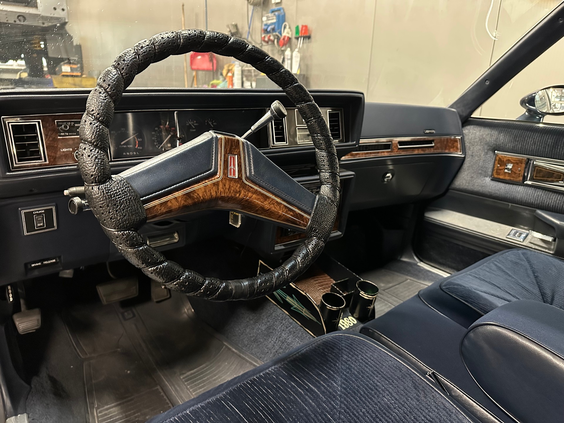 OLDSMOBILE 5.0 V8-image-11