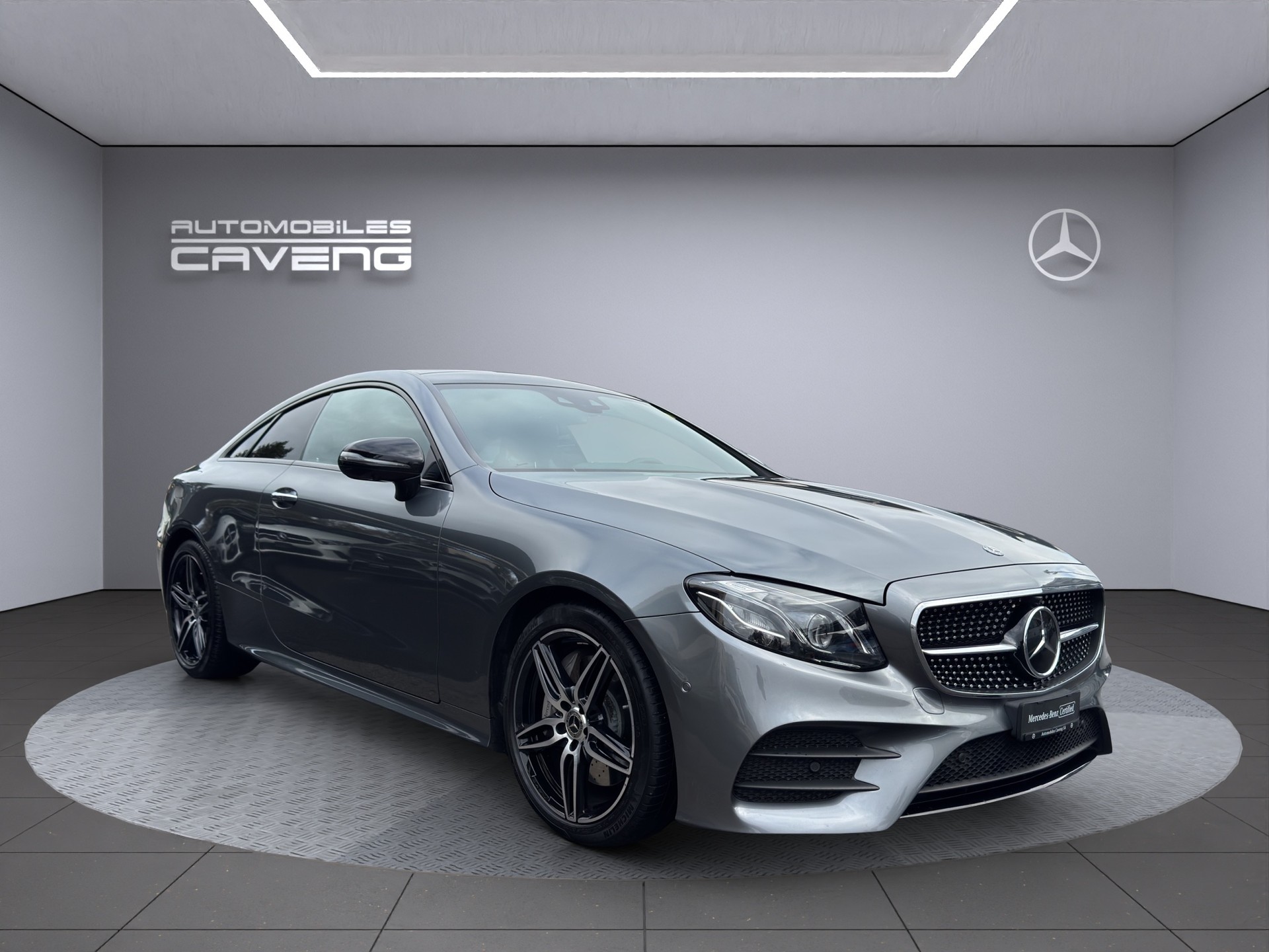 MERCEDES-BENZ E 350 d Coupé AMG Line 4 Matic 9G-Tronic-image-6