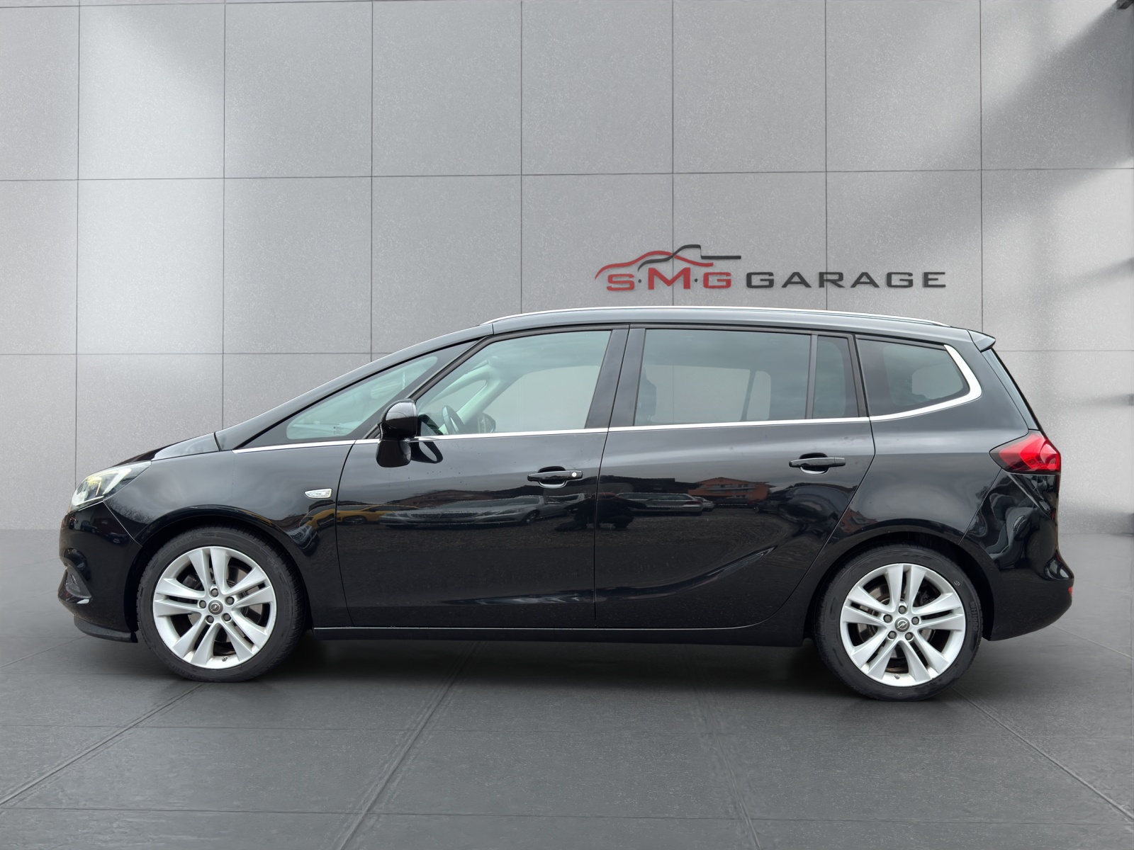 OPEL Zafira 2.0 CDTi Enjoy Automatic-image-1