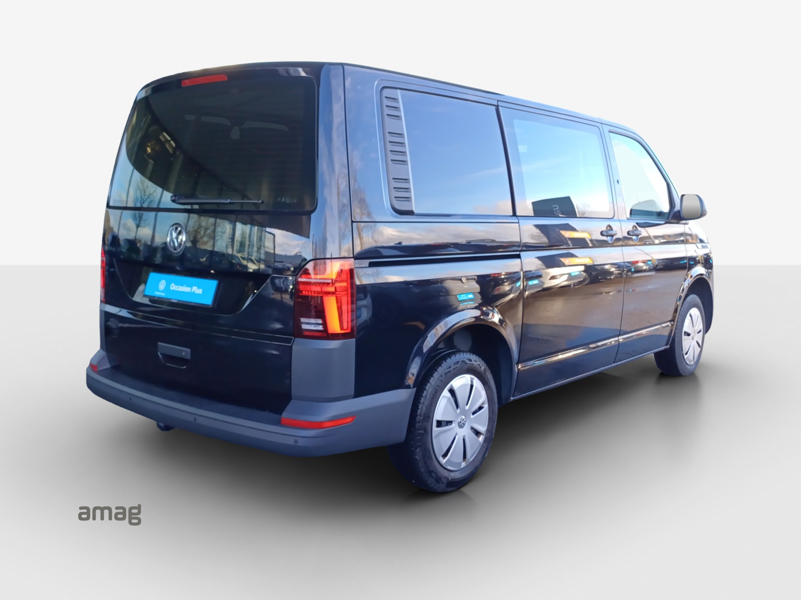 VW T6.1 2.0 TDI 4Motion DSG-image-5