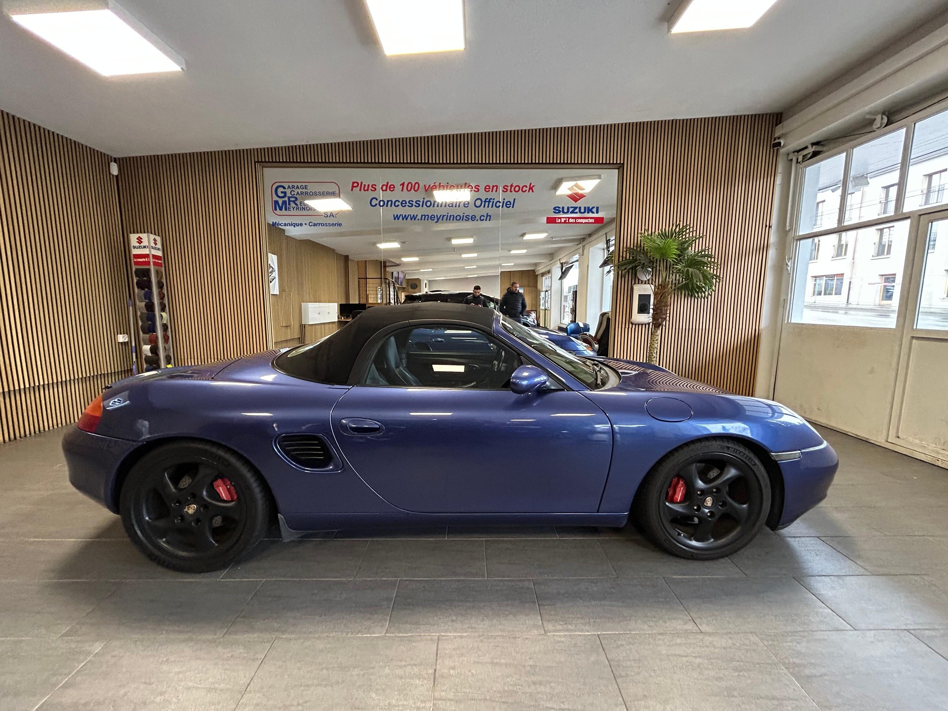 PORSCHE Boxster 3.2 S-showroom-element-1