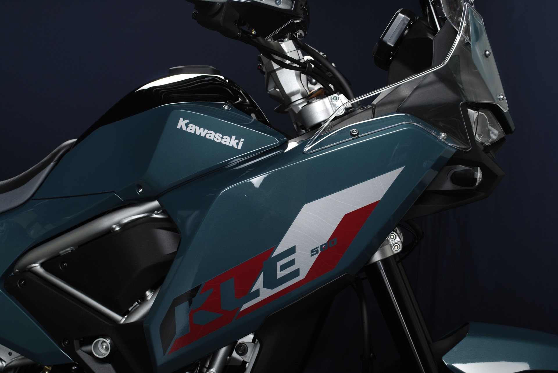 KAWASAKI KLE500 SE MY26-image-7