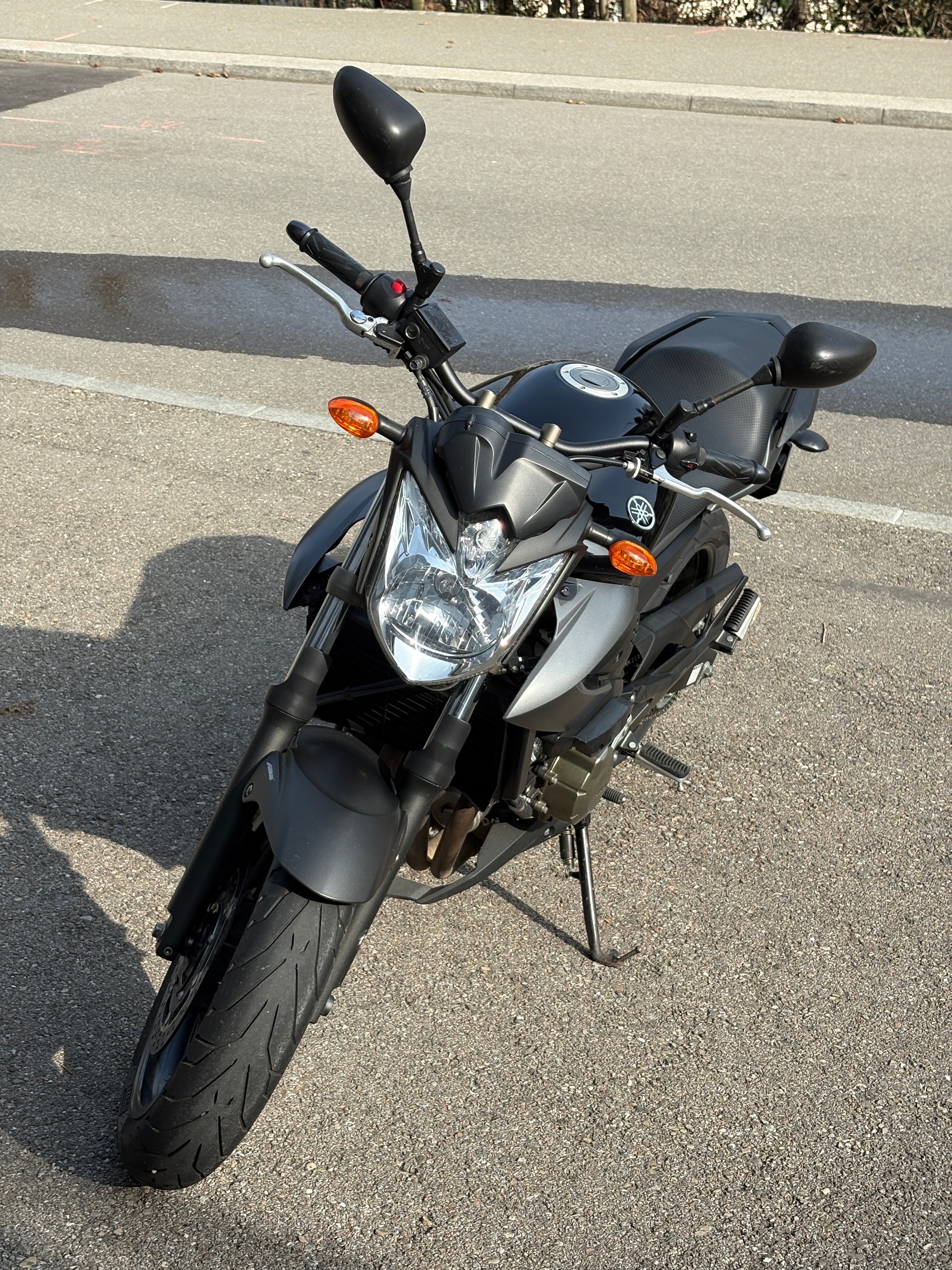 YAMAHA XJ 6 N ABS-image-2