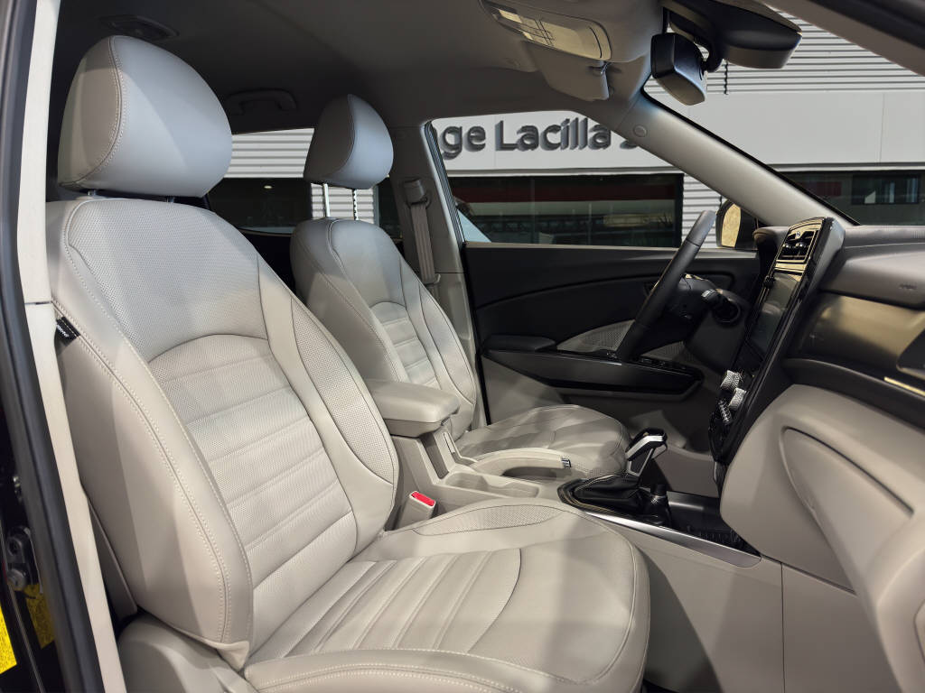KGM-SsangYong Tivoli 1.5 T-Gdi Sapphire 4WD AT-image-13