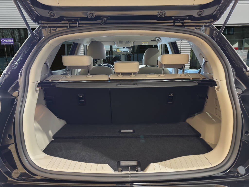 KGM-SsangYong Tivoli 1.5 T-Gdi Sapphire 4WD AT-image-14