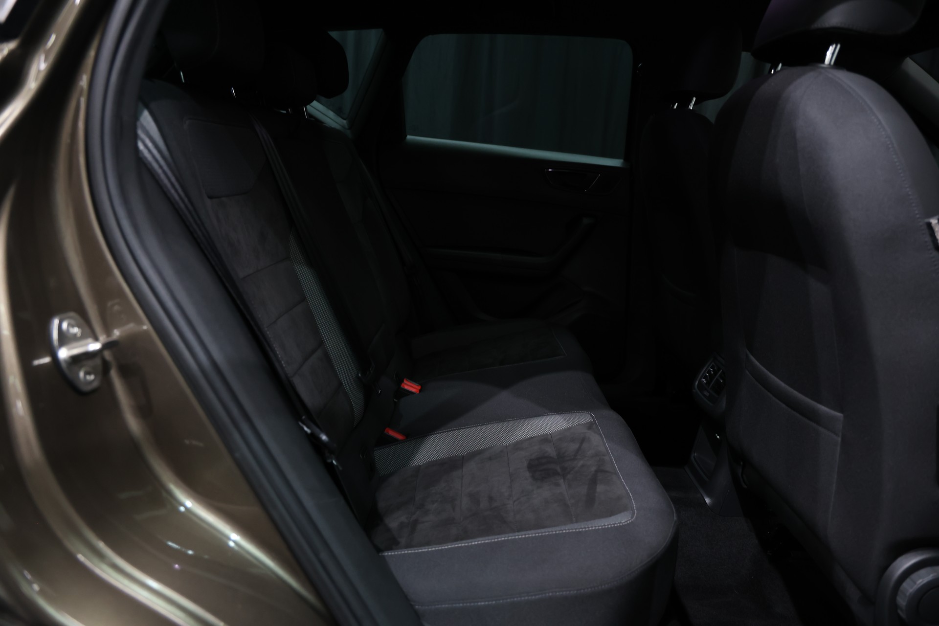 SEAT Ateca 2.0 TDI CR Xcellence 4Drive DSG-image-9