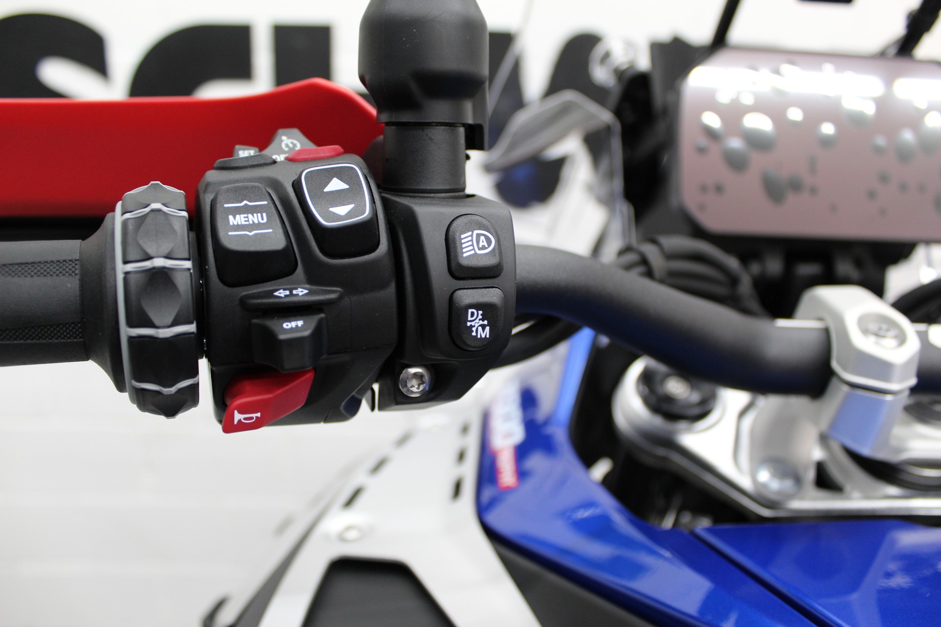 BMW R 1300 GS Adventure-image-7