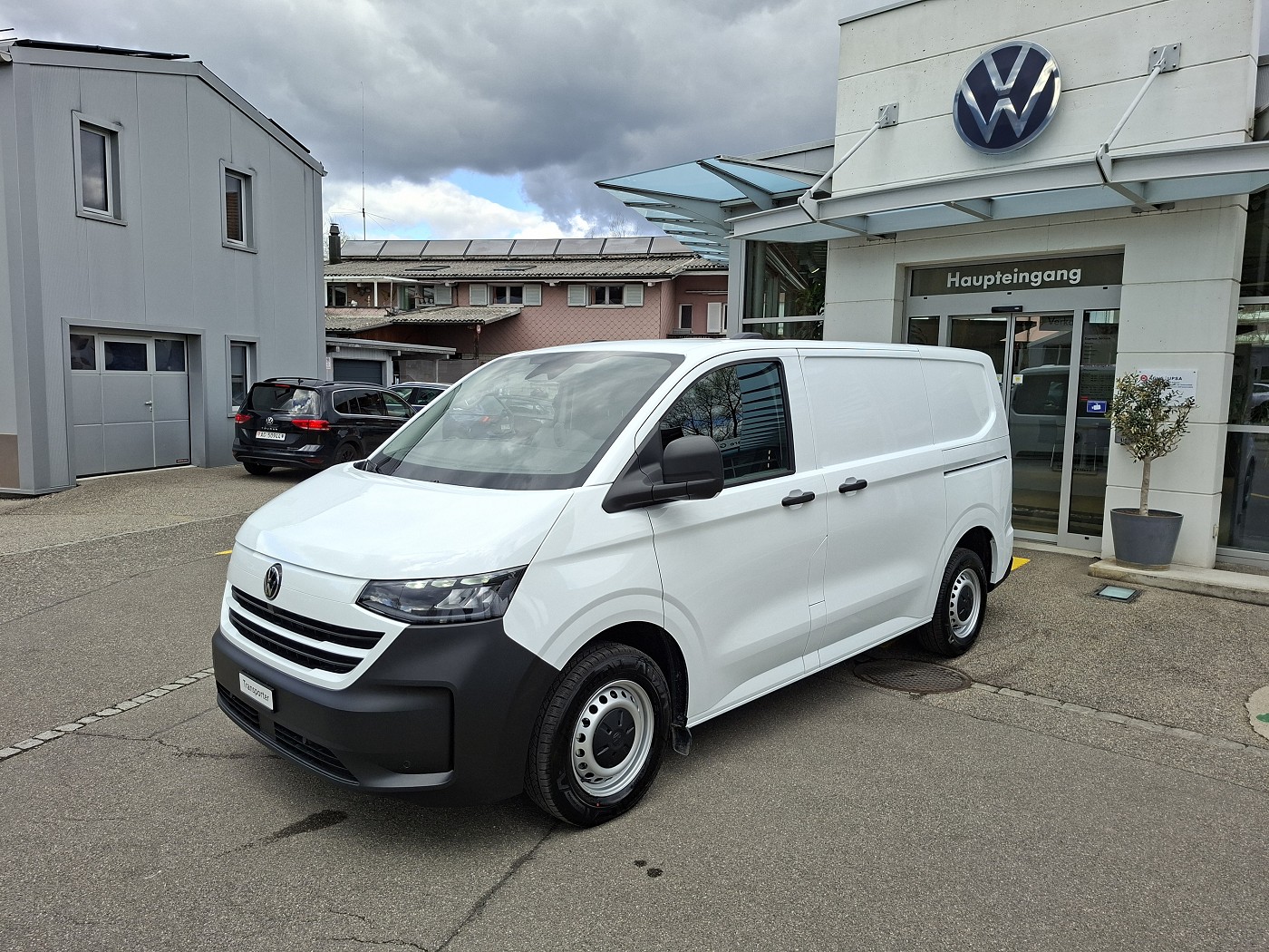VW Transporter 2.0 TDI Automat-showroom-element-2