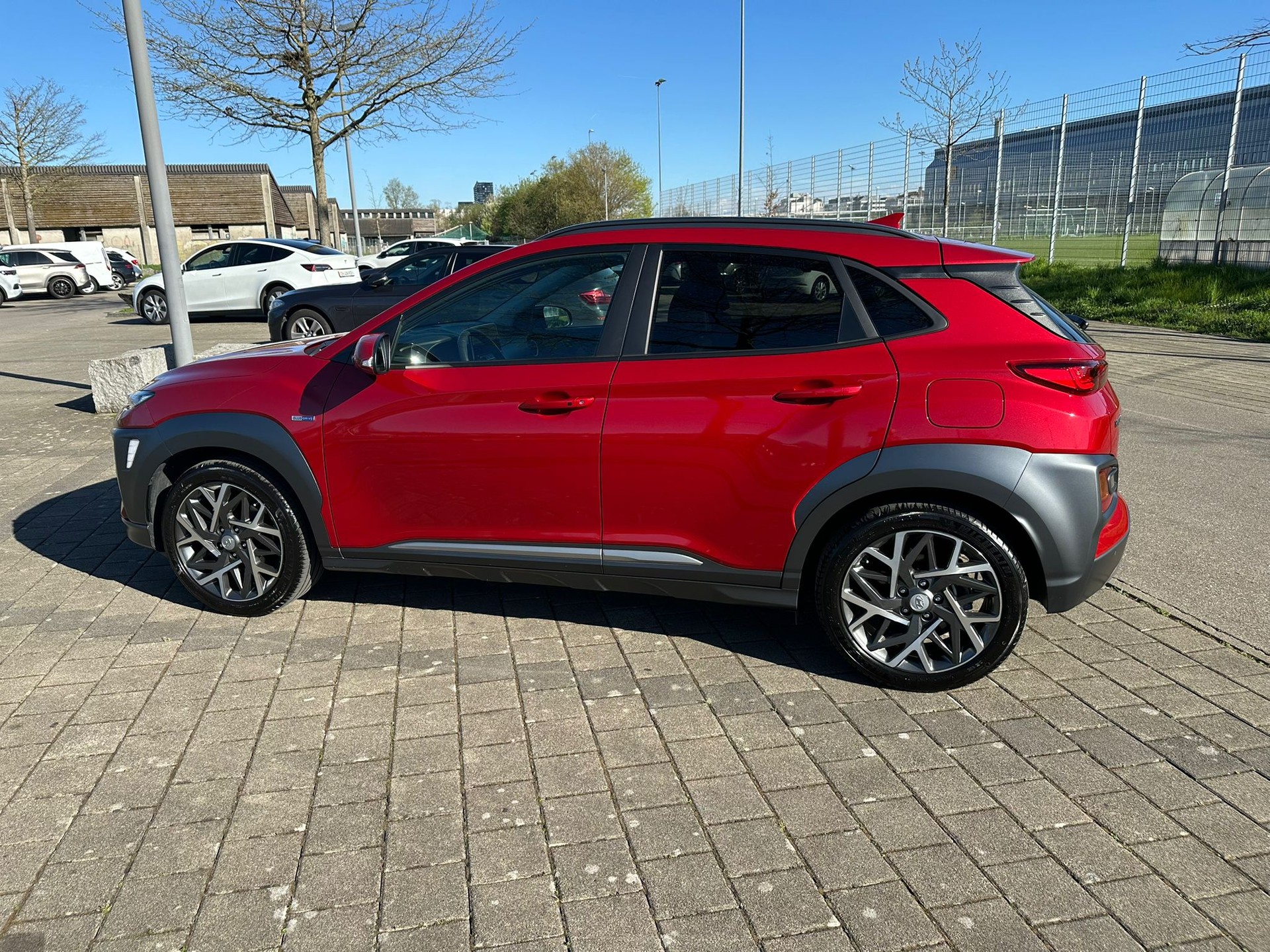 HYUNDAI Kona 1.6 GDi HEV Amplia DCT-image-6