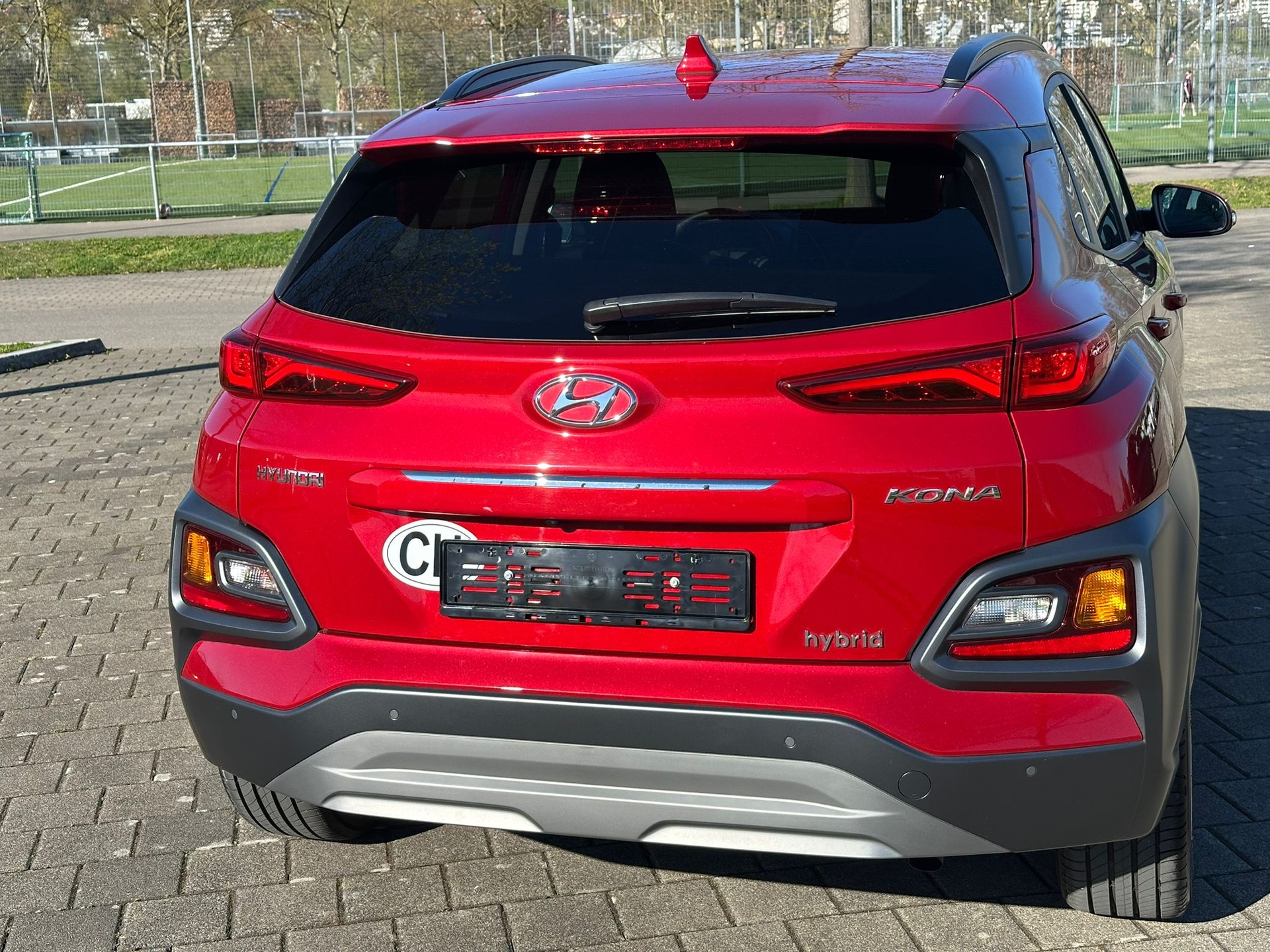 HYUNDAI Kona 1.6 GDi HEV Amplia DCT-showroom-element-3