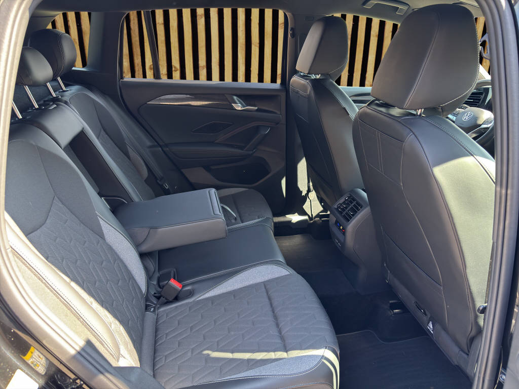 VW Tiguan 1.5 TSI Life DSG-image-5