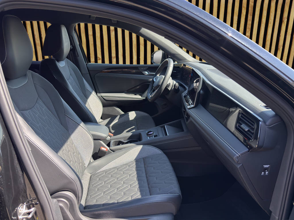 VW Tiguan 1.5 TSI Life DSG-image-4