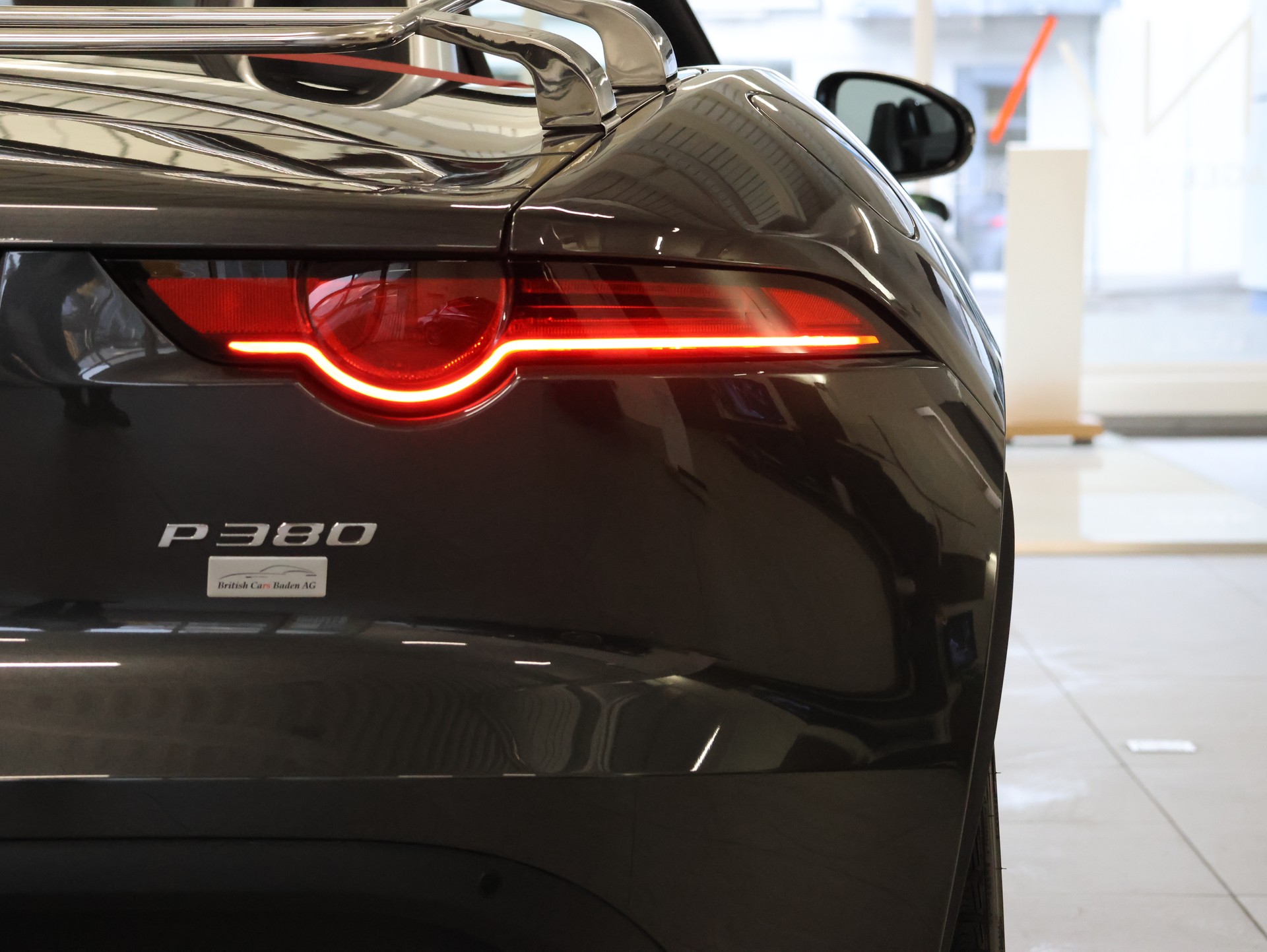 JAGUAR F-Type Convertible 3.0 V6 S/C Automatik *Meridian Soundsystem* *Gepäckträger* *Rückfahrkamera*-image-13
