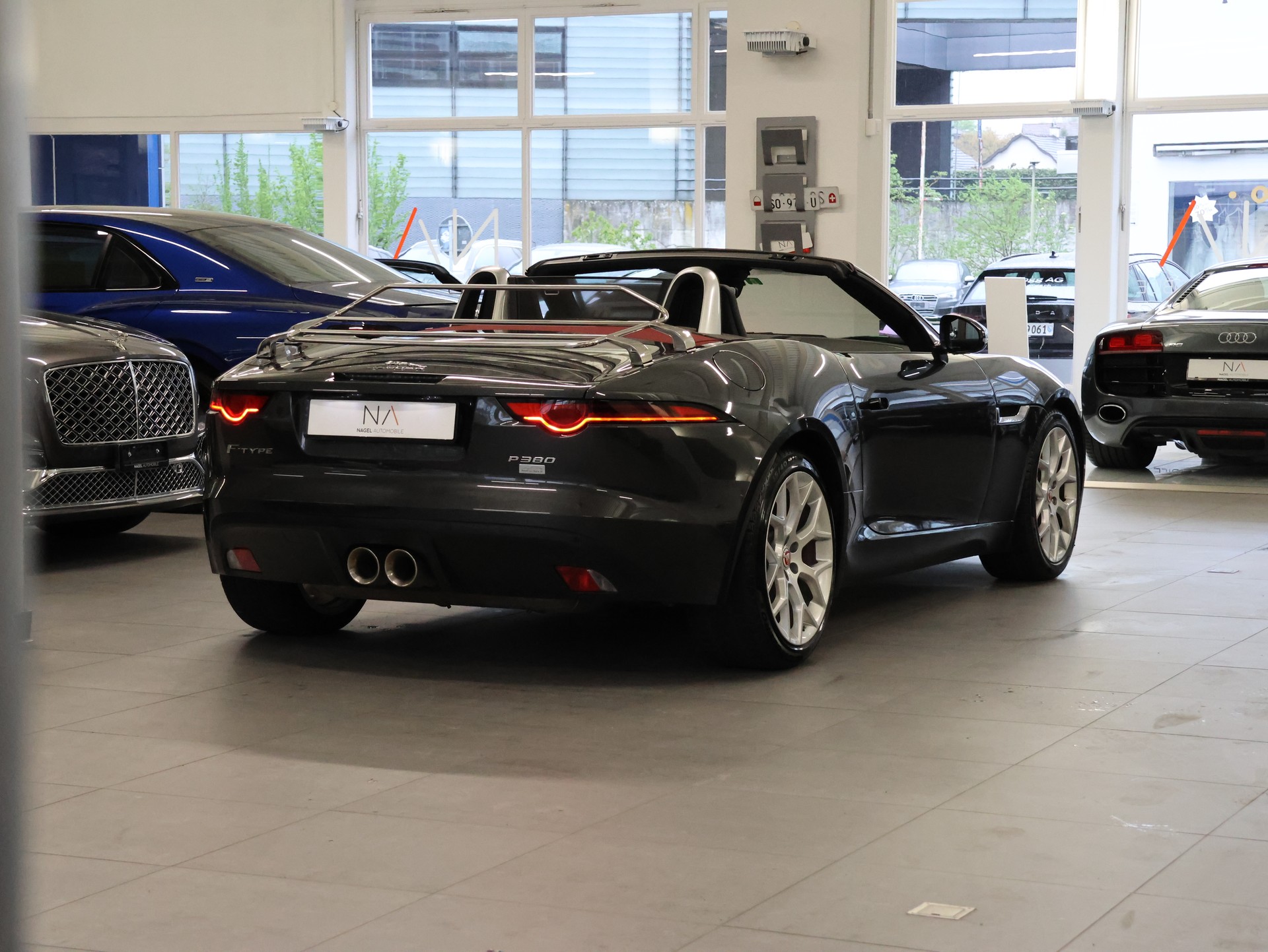JAGUAR F-Type Convertible 3.0 V6 S/C Automatik *Meridian Soundsystem* *Gepäckträger* *Rückfahrkamera*-image-16