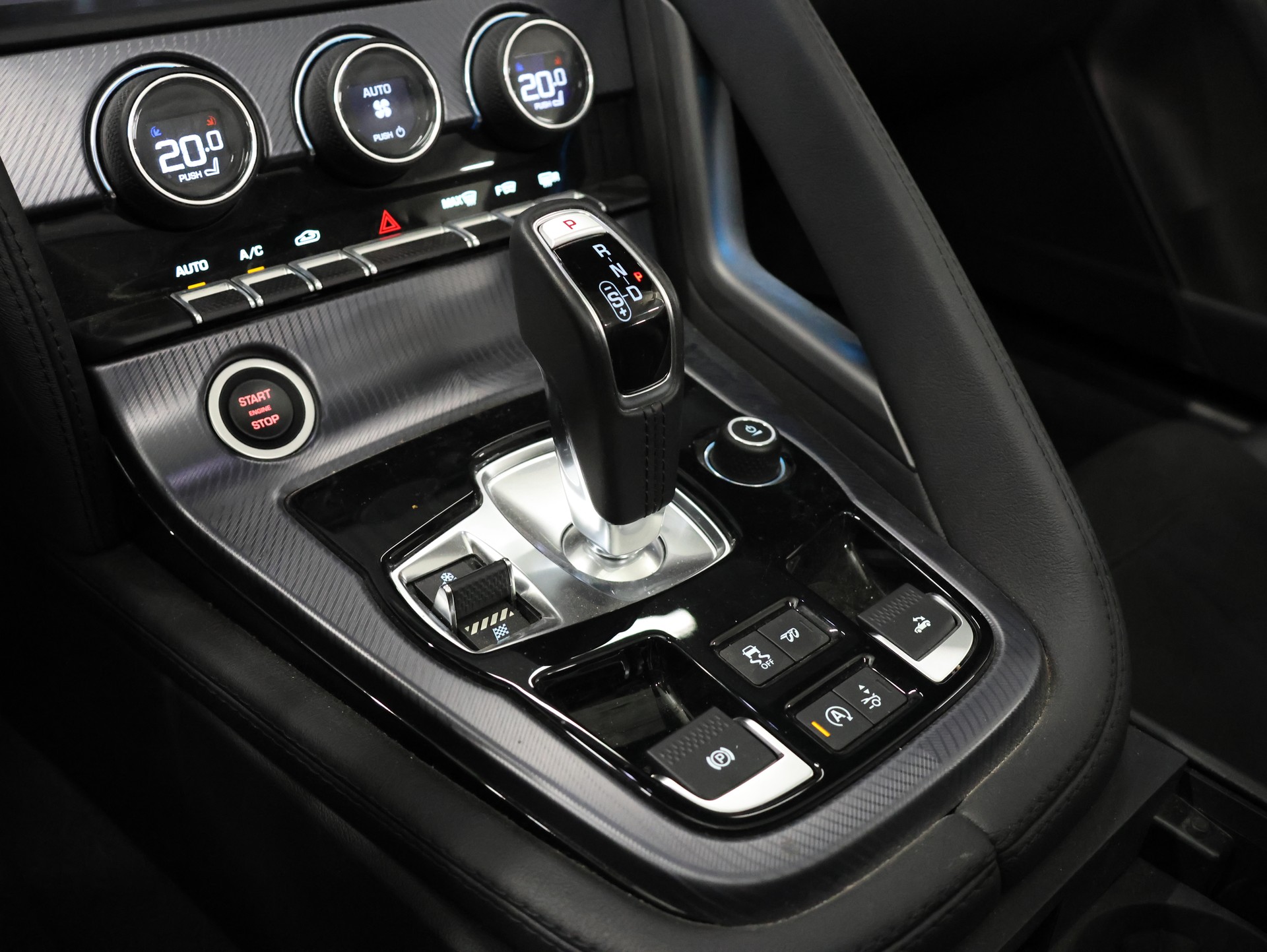 JAGUAR F-Type Convertible 3.0 V6 S/C Automatik *Meridian Soundsystem* *Gepäckträger* *Rückfahrkamera*-image-36