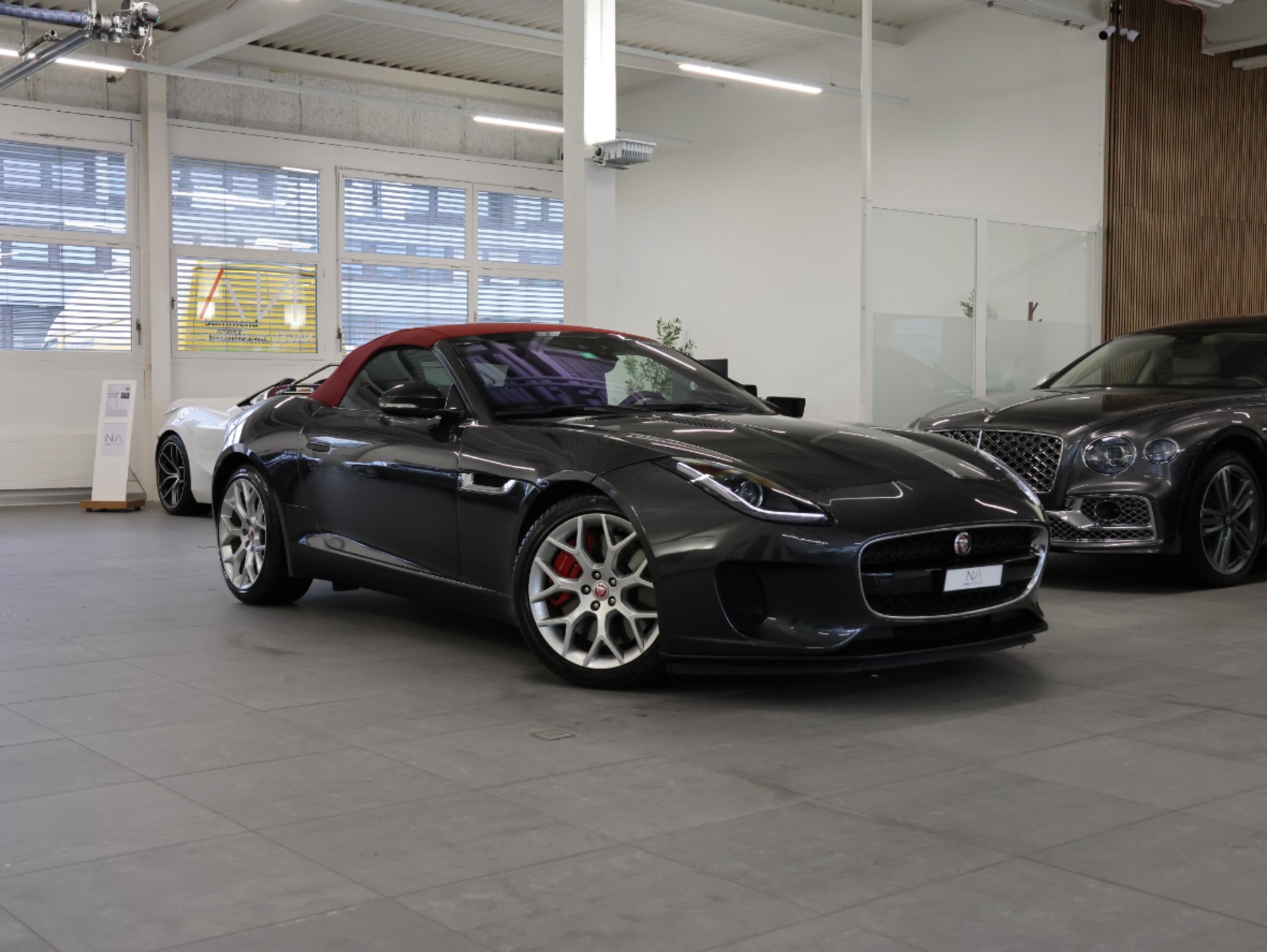 JAGUAR F-Type Convertible 3.0 V6 S/C Automatik *Meridian Soundsystem* *Gepäckträger* *Rückfahrkamera*