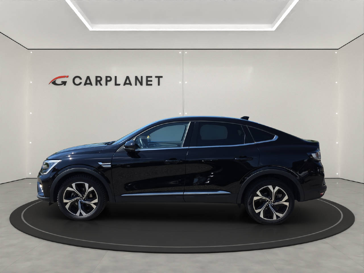 RENAULT Arkana 1.6 E-Tech techno-showroom-element-2