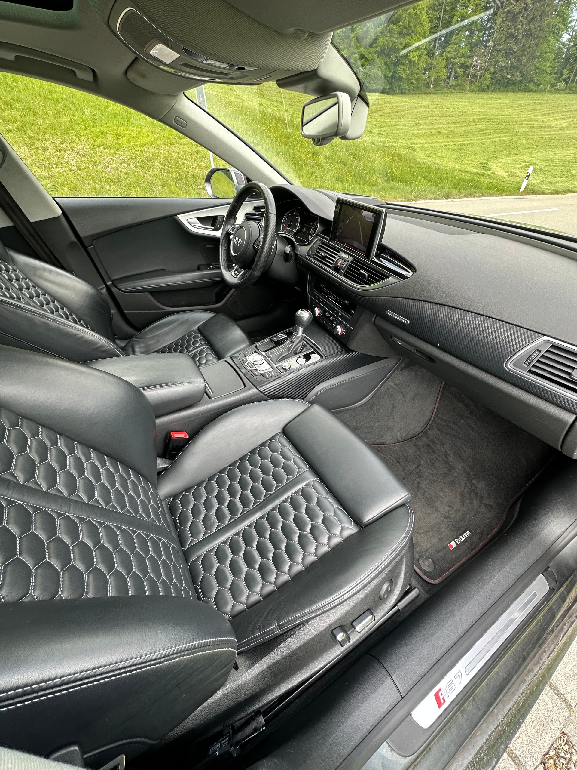 AUDI RS7 Sportback 4.0 TFSI V8 quattro S-tronic-image-5