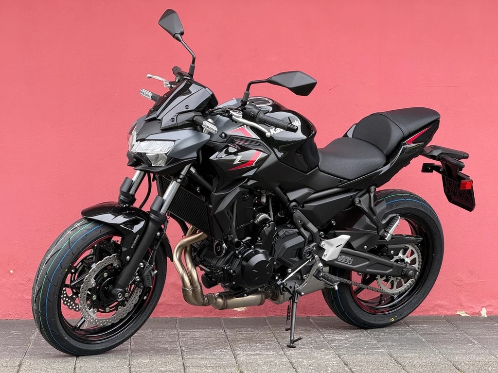 KAWASAKI Z 650-image-13