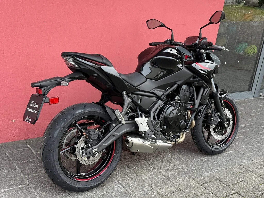 KAWASAKI Z 650-image-5