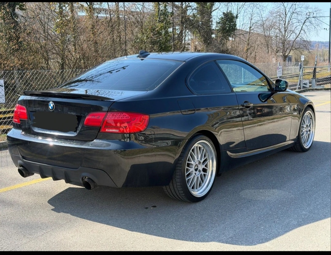 BMW 335i xDrive Coupé Steptronic-image-6