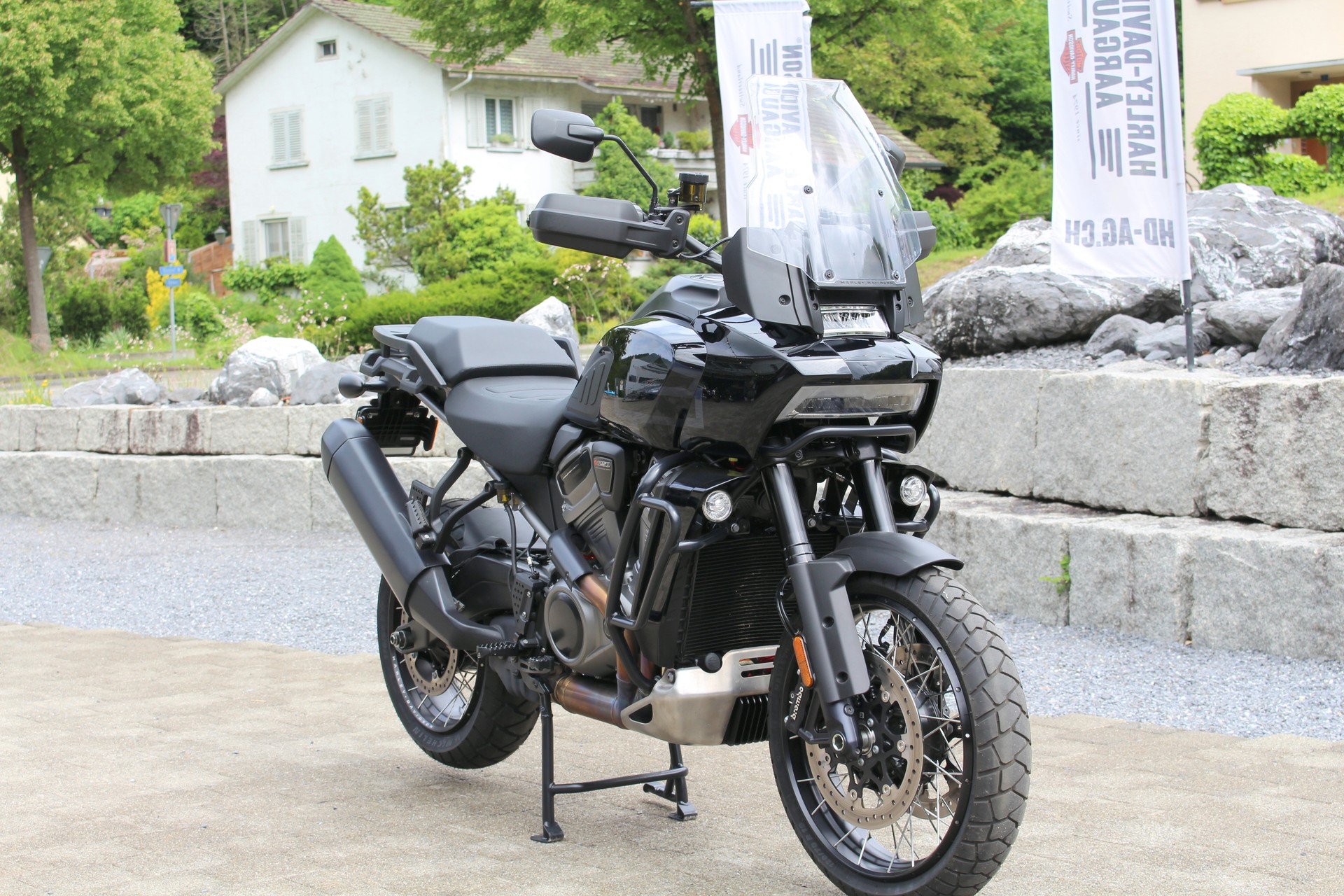HARLEY-DAVIDSON RA Pan America 1250 Special-showroom-element-1