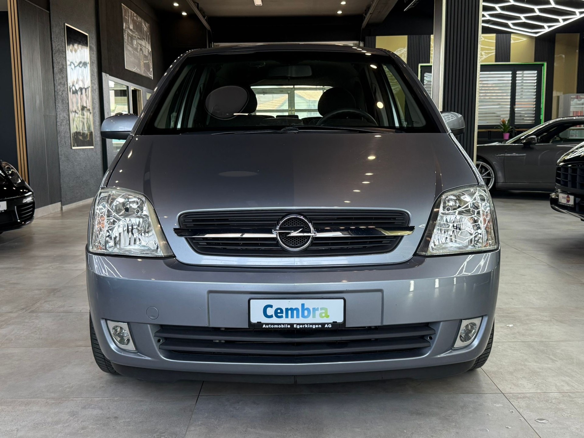 OPEL Meriva 1.8i 16V Essentia-showroom-element-1