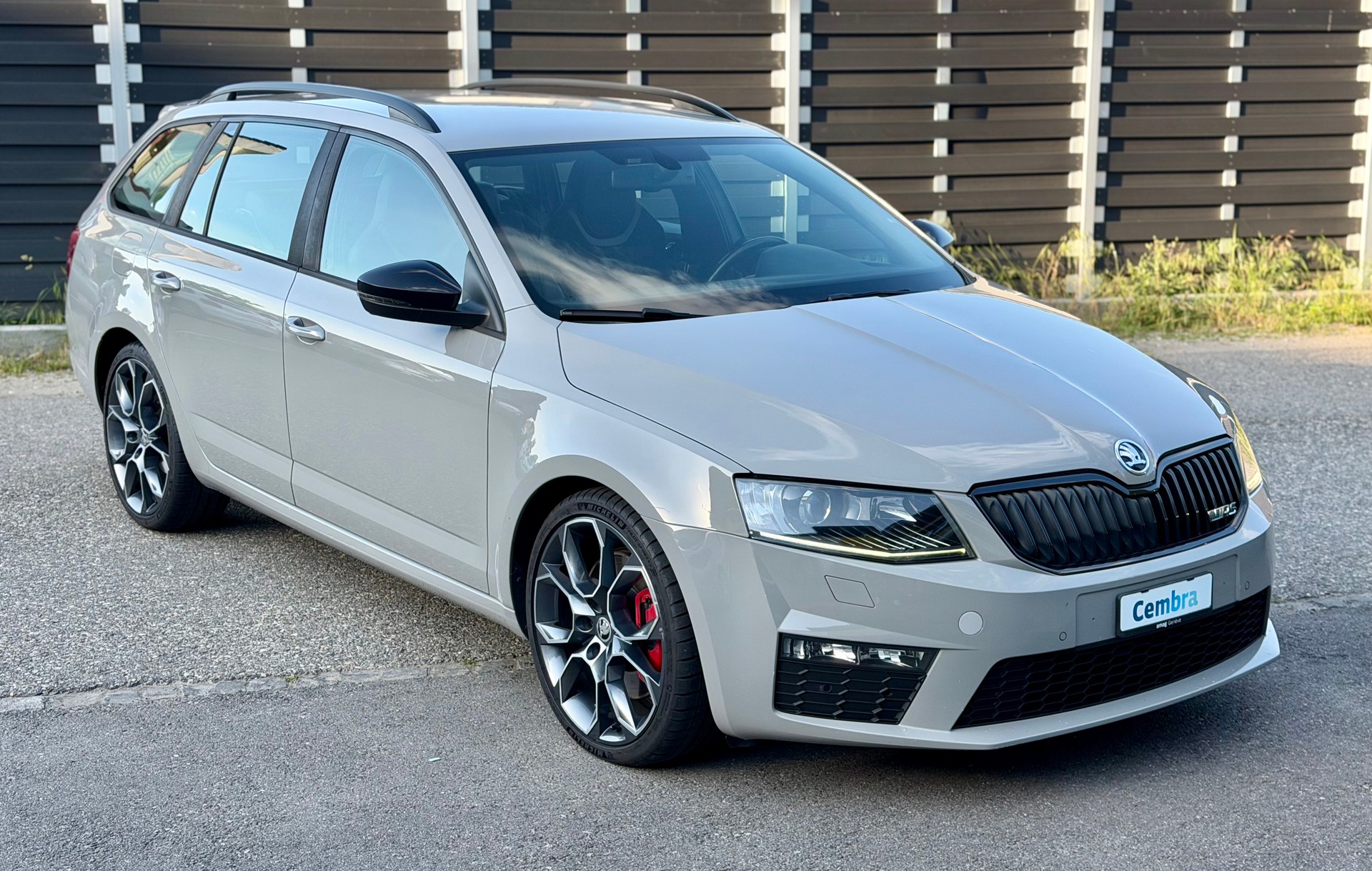 SKODA Octavia Combi 2.0 TSI RS