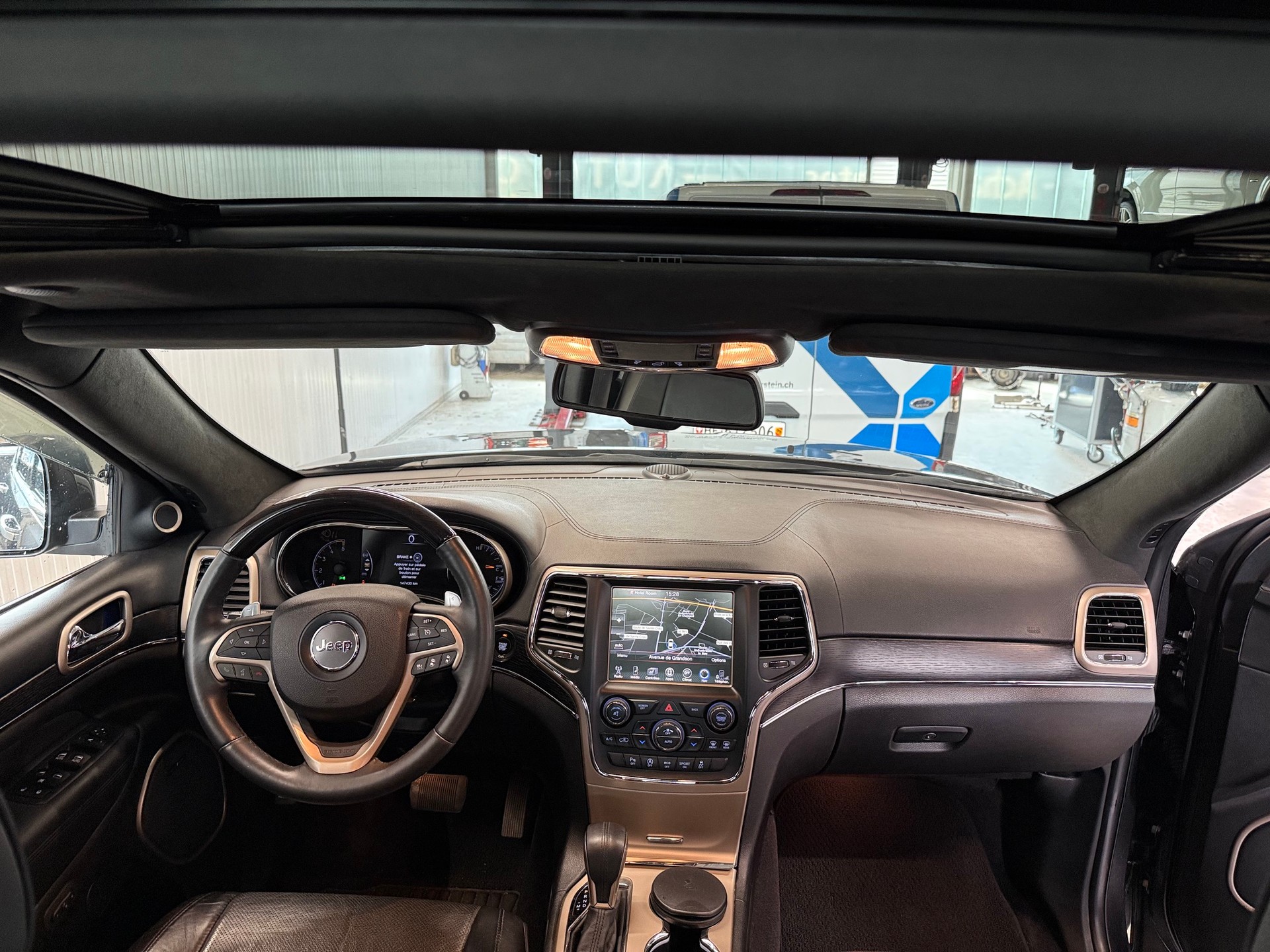 JEEP Grand Cherokee 3.0 CRD Summit Automatic-image-7