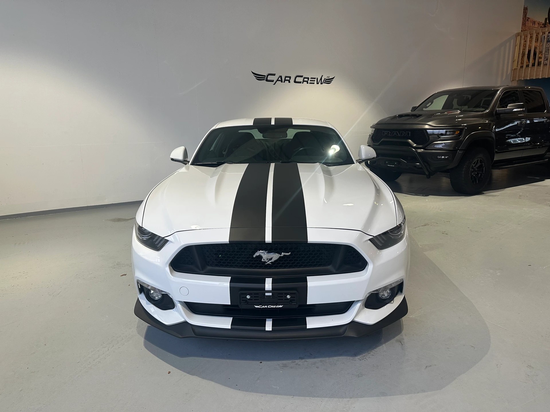 FORD Mustang Fastback 5.0 V8 GT Automat-image-1