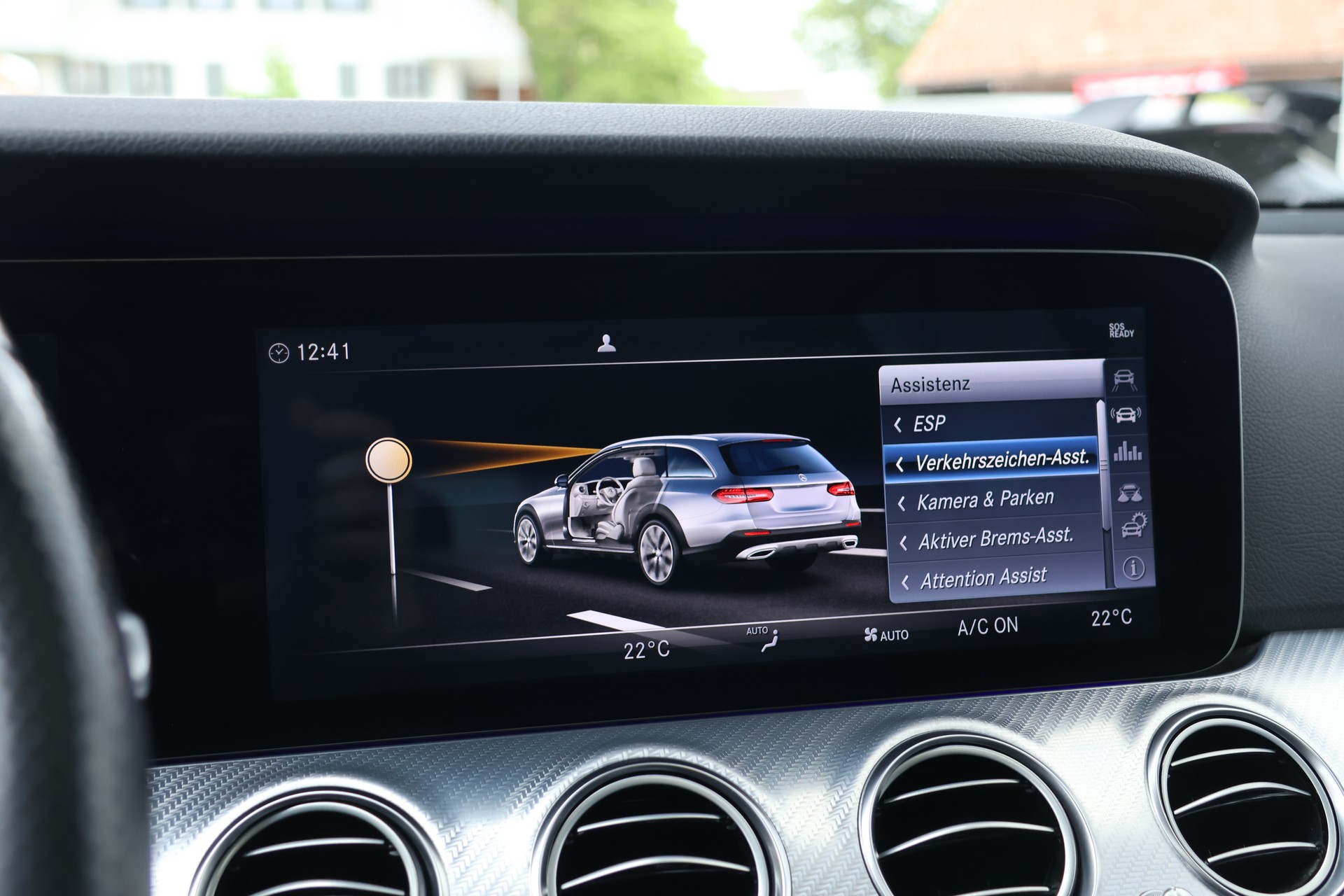 MERCEDES-BENZ E 220 d All-Terrain Avantgarde 4Matic 9G-Tronic (CH)-image-25