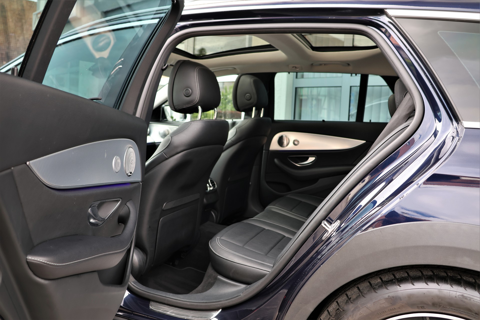 MERCEDES-BENZ E 220 d All-Terrain Avantgarde 4Matic 9G-Tronic (CH)-image-12
