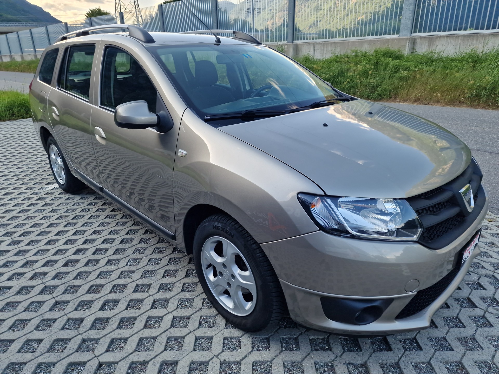 DACIA Logan MCV 1.5 dCi Supreme-image-1