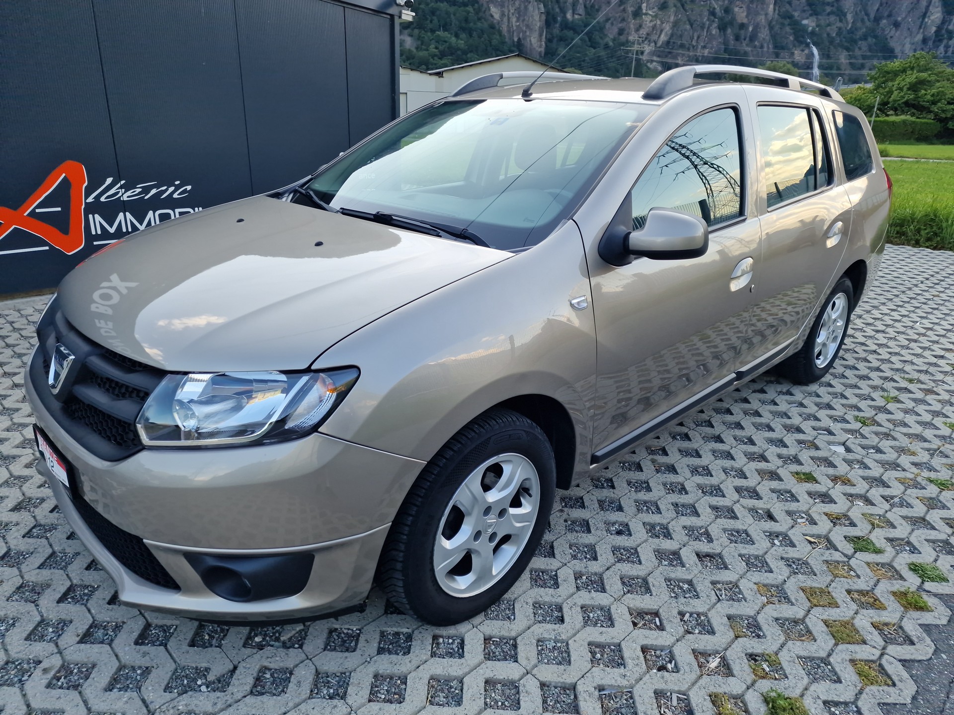 DACIA Logan MCV 1.5 dCi Supreme-image-2