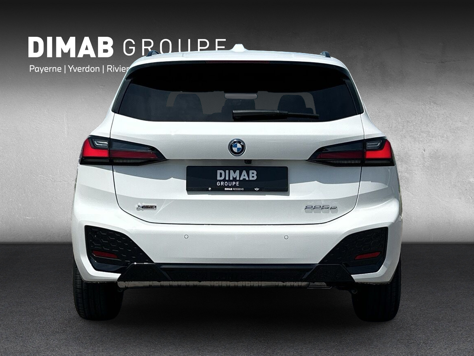 BMW 225e xDrive Active Tourer M Sport-showroom-element-3