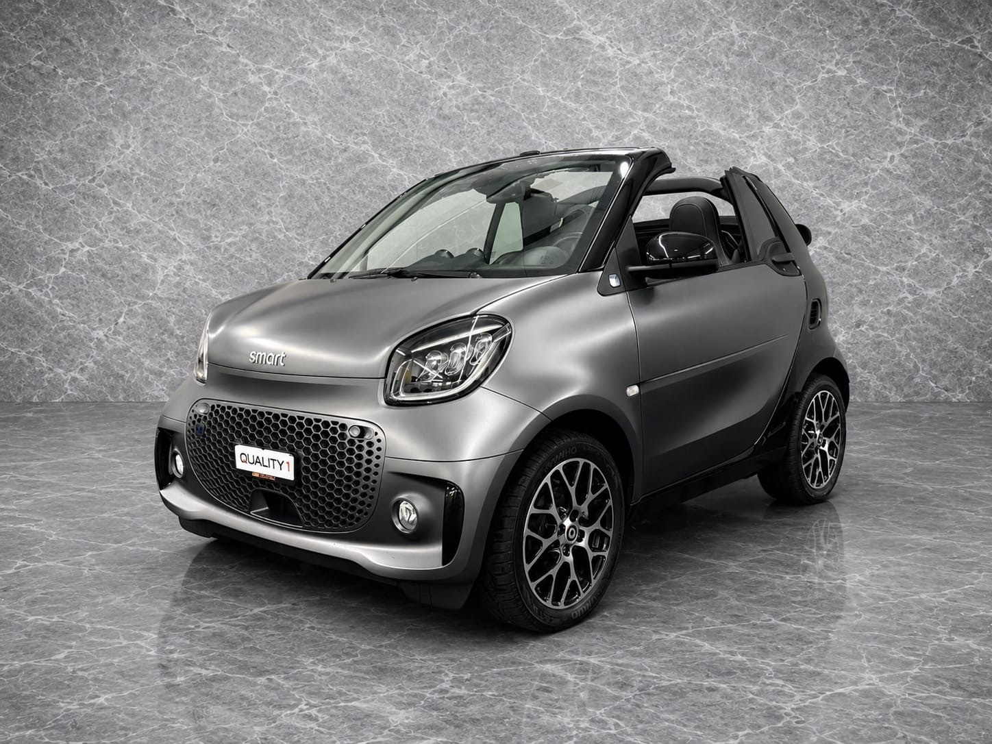 SMART fortwo Cabrio EQ prime (incl. battery)-showroom-element-3