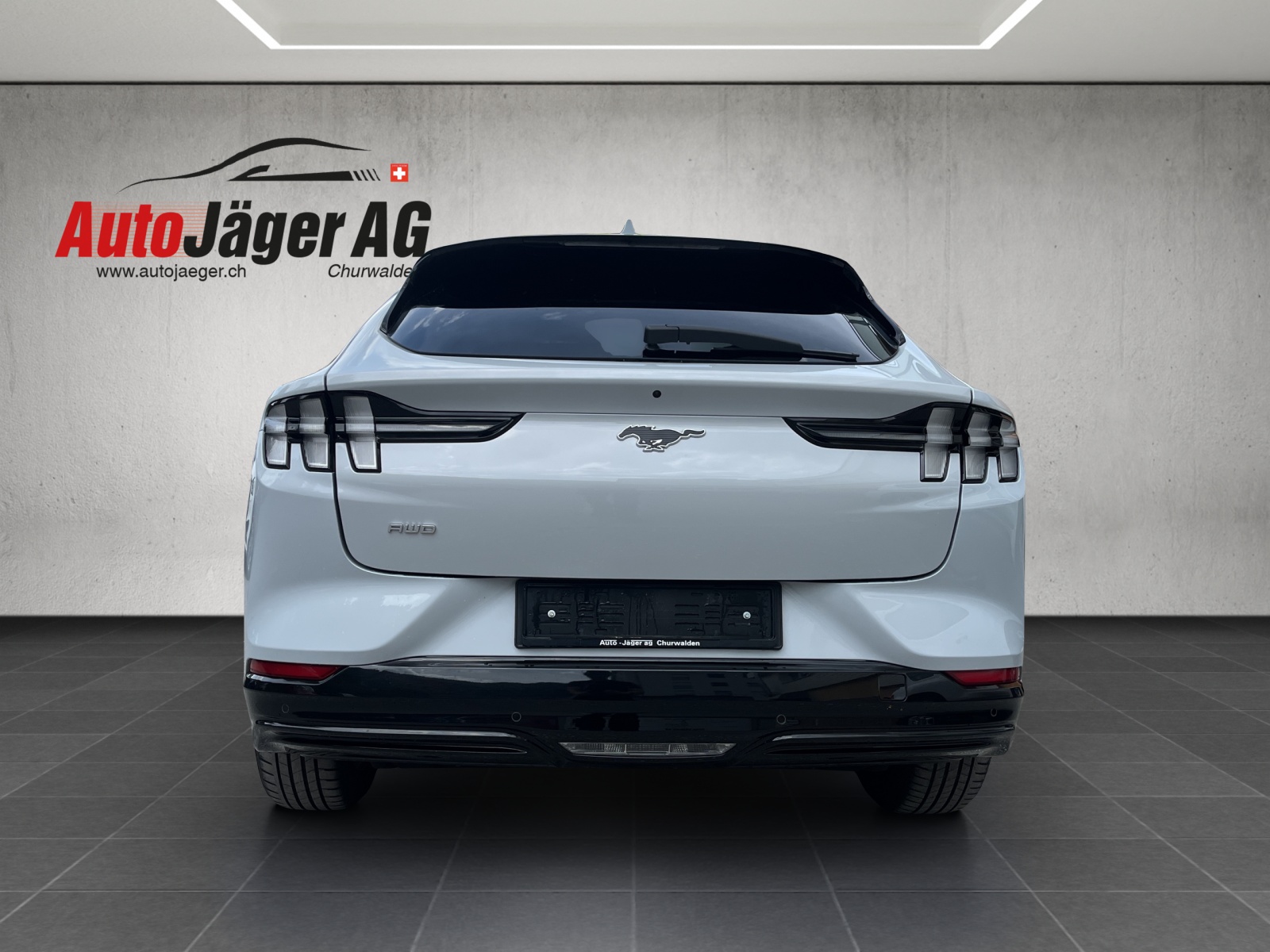 FORD Mustang MACH-E AWD 72.6 kWh-image-4