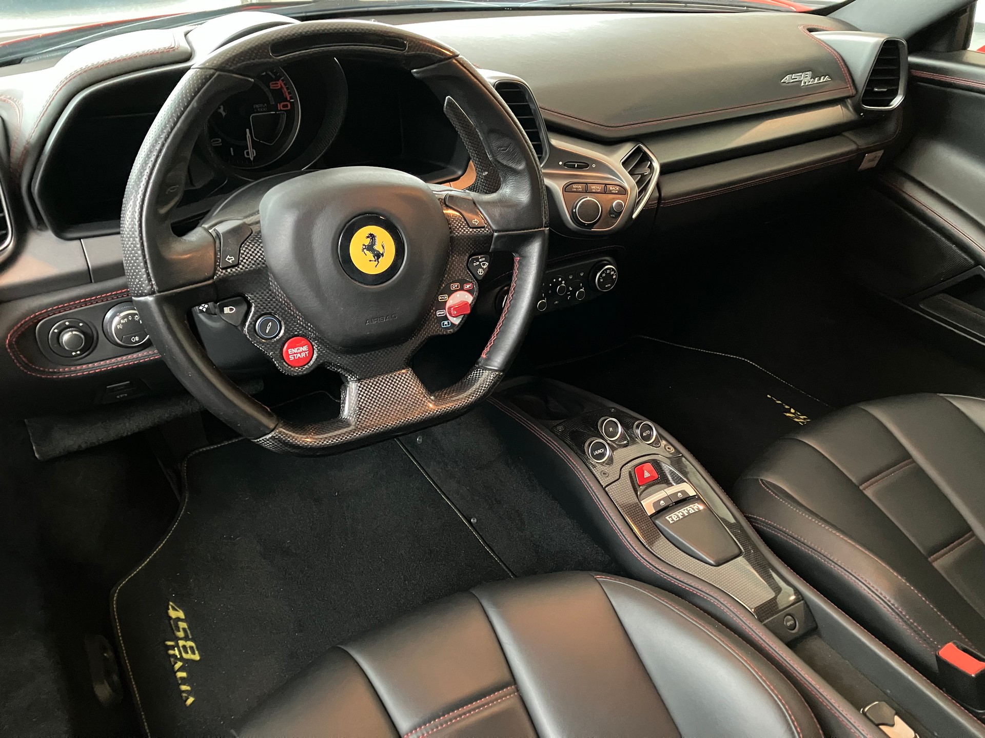 FERRARI 458 Italia 4.5 V8-image-6