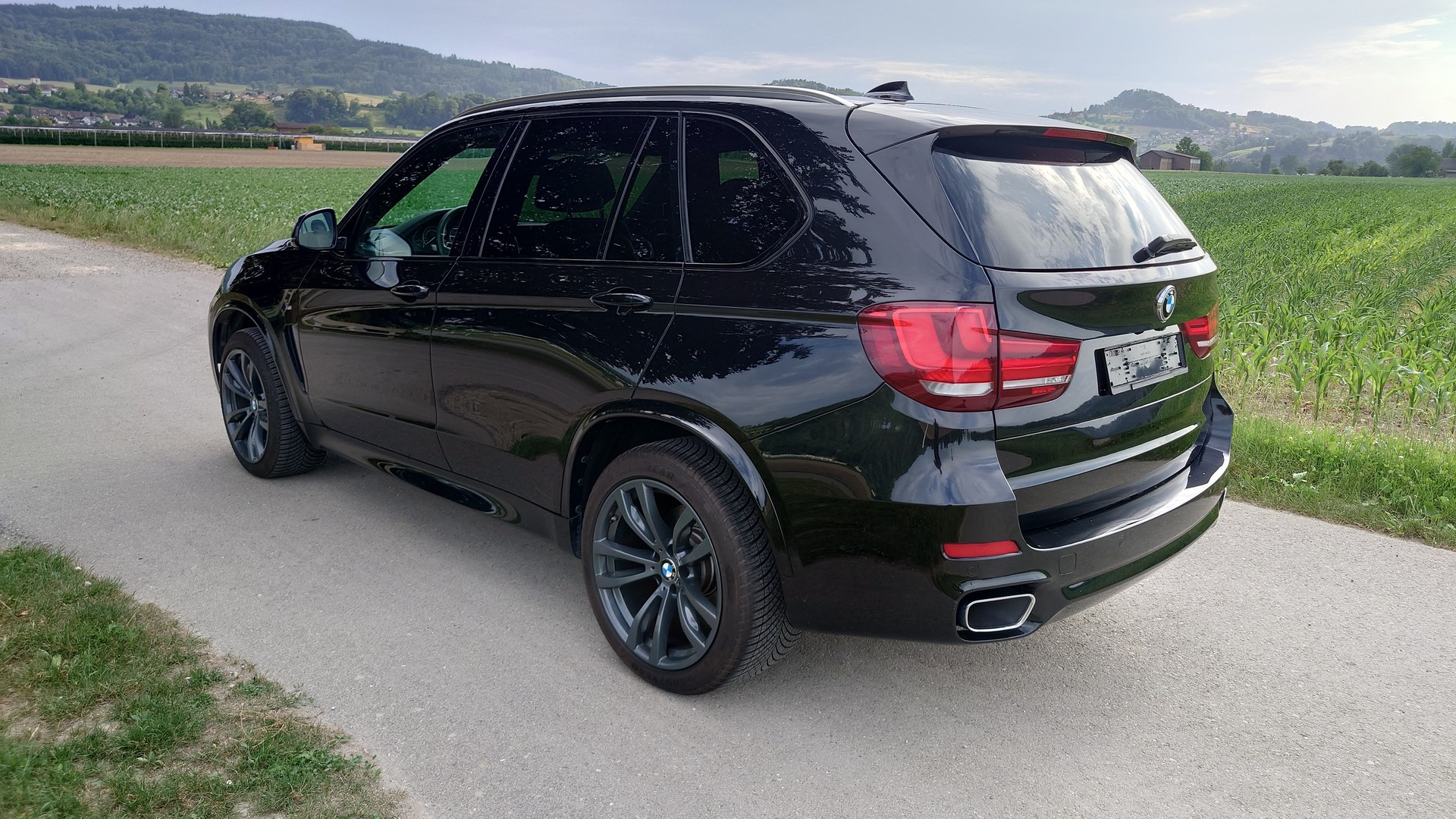 BMW X5 xDrive 40d Steptronic-showroom-element-2
