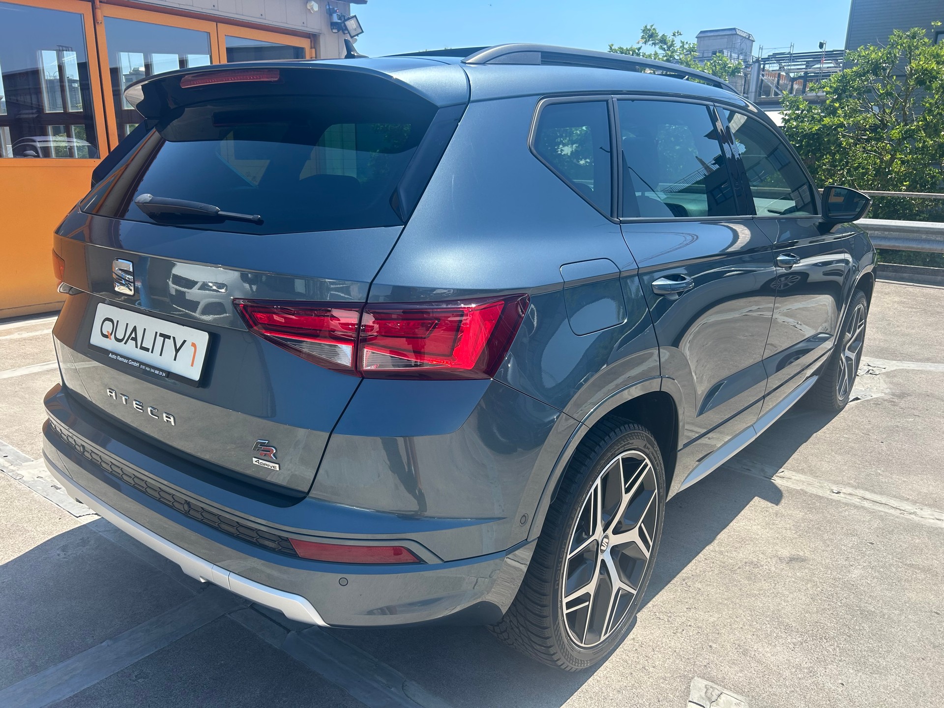 SEAT Ateca 2.0 TSI FR 4Drive DSG-showroom-element-3