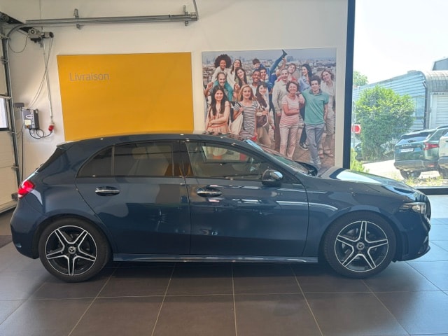 MERCEDES-BENZ A 180 AMG Line 7G-DCT-showroom-element-1